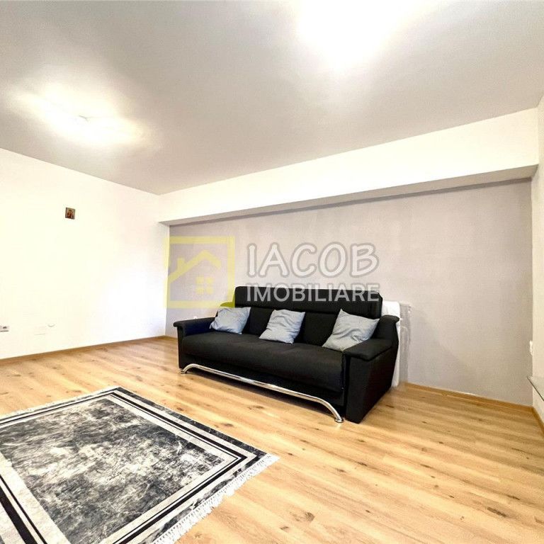 Apartament 2 camere decomandate, zona Curtea de Apel, Bacau - Fotografie 1