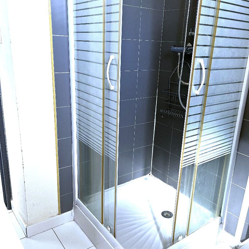 Location Appartement 3 pièces 86m² - Photo 1