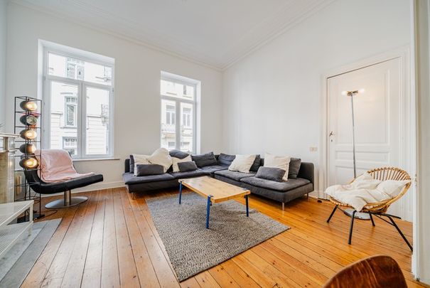 Room at Rue Charles Quint 55 - Photo 1