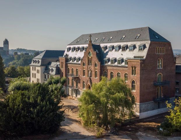 Erstbezug-Elegantes Wohnen im Kloster Marienborn -Gehobene 3 Zimmerwohnung mit Wintergarten! - Photo 1