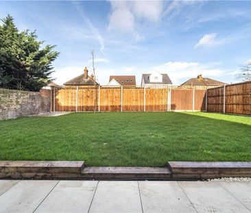 4 bedroom detached house to rent - Photo 5