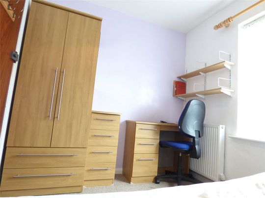 St Marys Avenue, Bangor, Gwynedd, LL57 - Photo 1