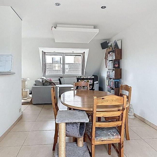 Appartement te huur in Ruddervoorde voor € 790 met 2 slaapkamers - Foto 1