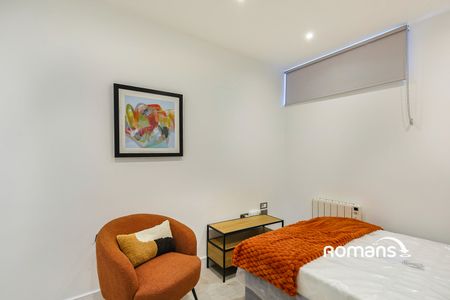 studio to rent - Photo 2