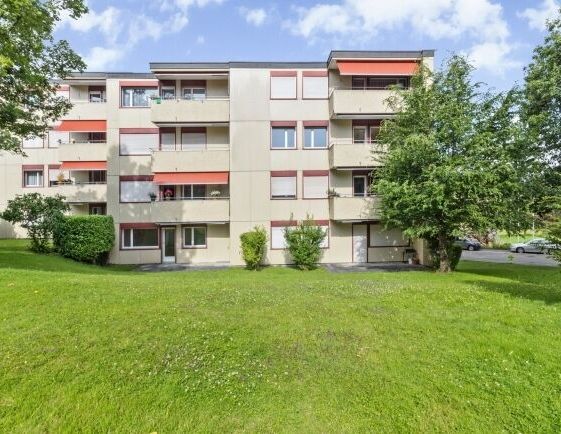 We are looking for you - Photo 1