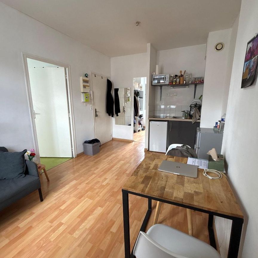 Location Appartement 2 pièces 27m² VALENCIENNES 59300 - Photo 1
