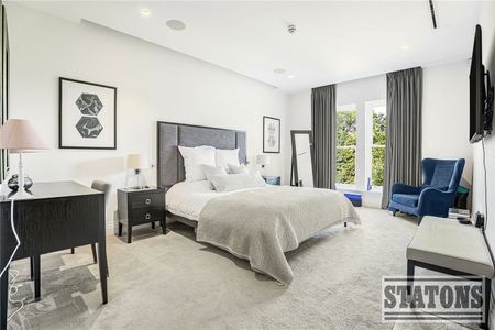 Cockfosters Road, Hadley Wood - Photo 3