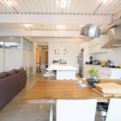 PH 3B - 214 BATHURST ST: Elegant trendy living - Photo 1