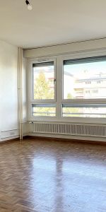 Bel appartement de 3 pièces situé au 8ème étage - Foto 4