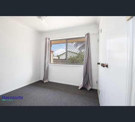 6 Carlo Court, Kelso, Qld 4815 - Photo 2