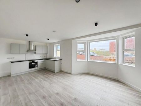 2 bedroom apartment to rent - Photo 4