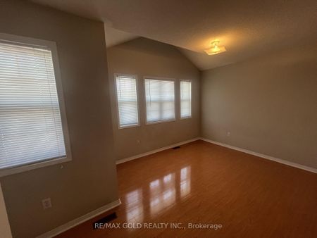 For Lease - 32 Earlsbridge Boulevard Unit# Upper, Brampton, Ontario - Photo 3
