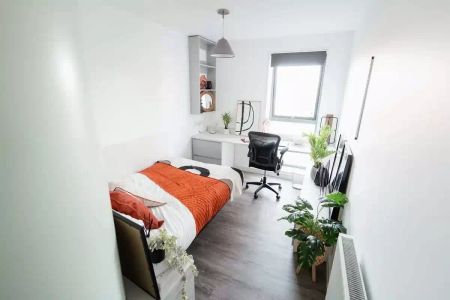 Classic 4 Bed Ensuite - Photo 5