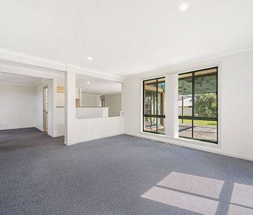 22 Kendall Crescent - Photo 4