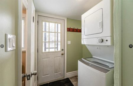 For Lease - 326 EXHIBITION Street, Guelph, Ontario - Photo 2