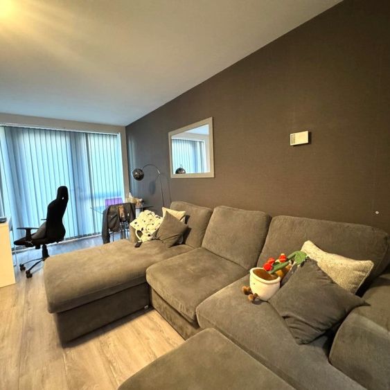 Charcot Road, London, NW9 - Photo 1