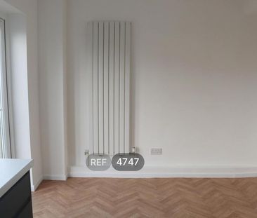 3 bedroom property to rent - Photo 3
