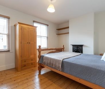 William Street, Marston - Photo 3