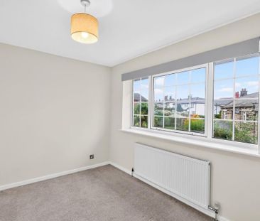 4 bedroom detached house to rent - Photo 2