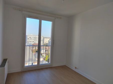 Location Appartement 4 Pièces 81 m² - Photo 2
