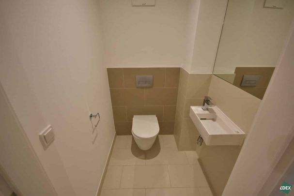 Ruhelage: Schöne 2-Zimmer-Wohnung mit Loggia in Augartennähe - Foto 1