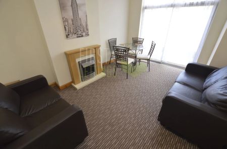 Gainsborough Road, Clarendon Park, Leicester, LE2 - Photo 4