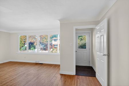 For Lease - 528 MUTUAL Street, Overbrook - Castleheights and Area, Ontario - Photo 4