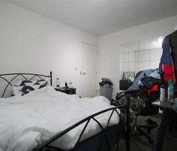 2 bedroom ground floor flat to rent - Photo 3