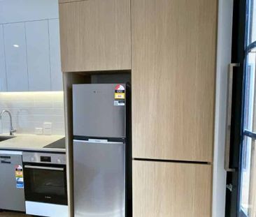 Brand New! - Photo 4