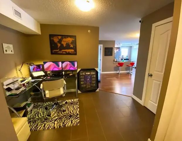 Top Floor, Corner Unit with Lots of Upgrades for Rent | 415 - 11820 22 Ave SW, Edmonton - Photo 1