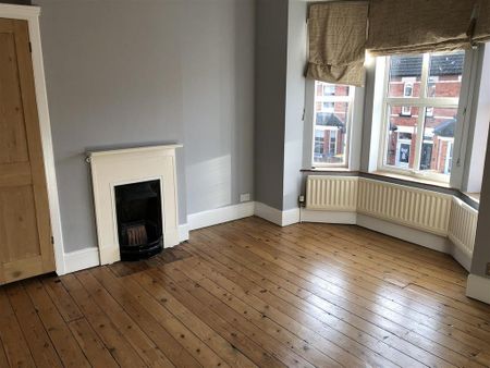 2 bedroom terraced house to rent - Photo 3