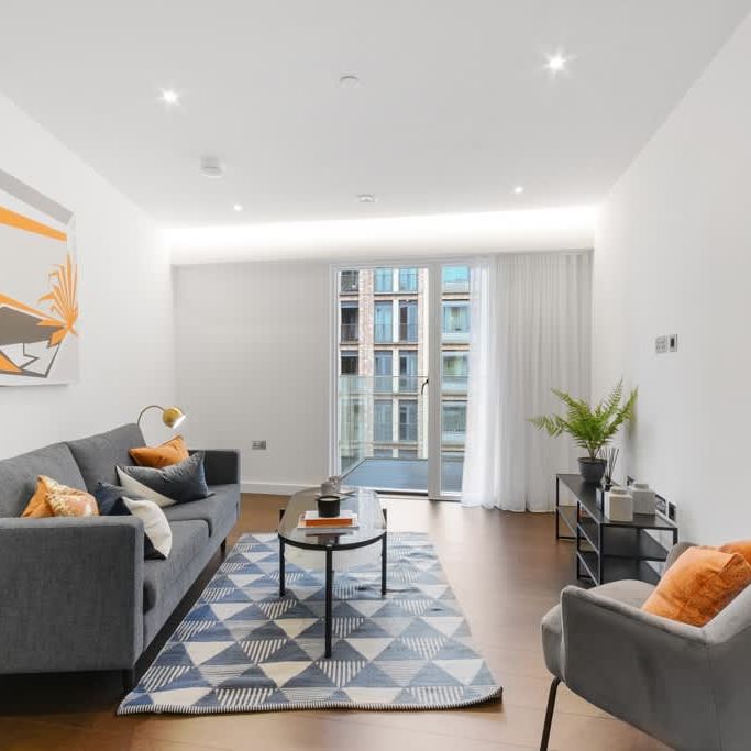 Lexington Gardens London SW11 - Photo 1