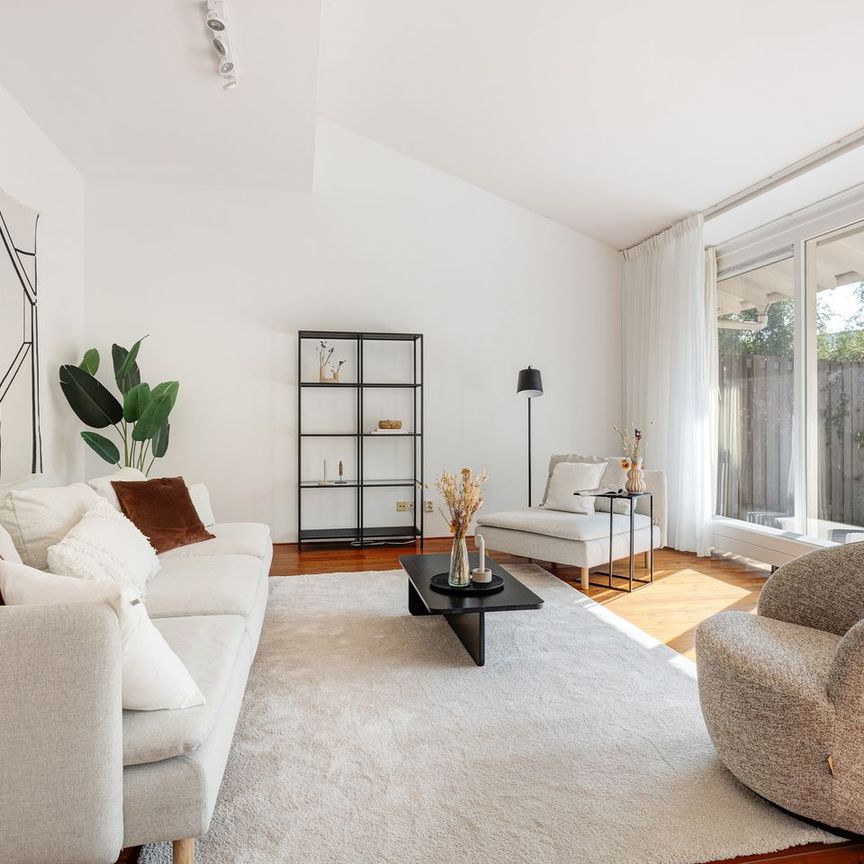 Huis te huur: Kees van Hasseltstraat 1 3056 PC Rotterdam - Photo 1