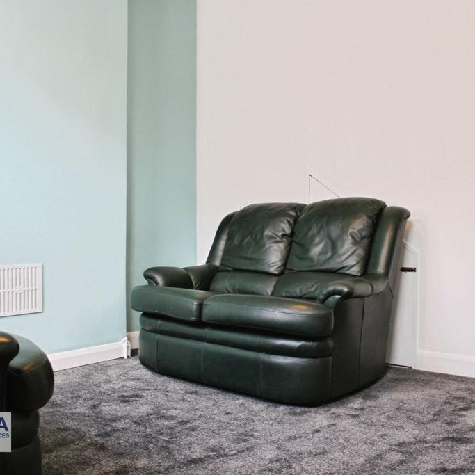 4 bedroom terraced house to rent - Photo 1