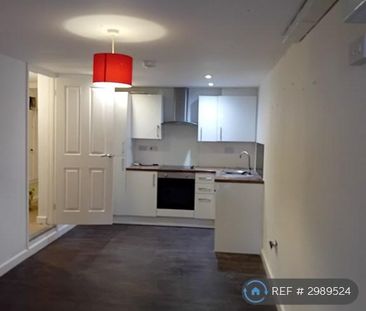 1 bedroom flat to rent - Photo 6