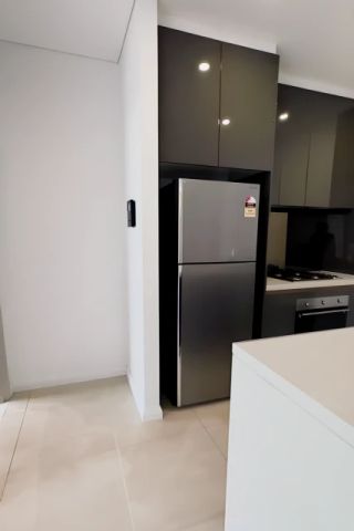 8 Studio Dr, Sydney - Photo 4