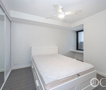 OPEN THE DOOR TO 'UNO' – CITY CENTRE LIVING AT ITS BEST - Photo 4