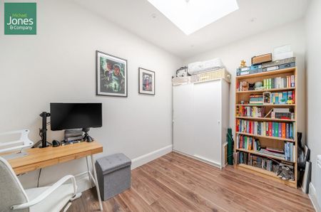 2 bedroom flat to rent - Photo 4