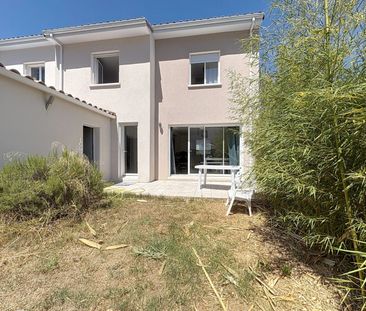 Location Villa T4 moderne avec jardin - Photo 5