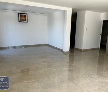 Location Appartement 3 pièces 116m² AGDE 34300 - Photo 2