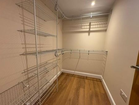 3 bedroom detached house to rent - Photo 3