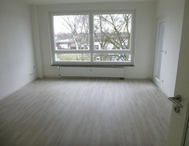 Möbel rein und wohnen mit Balkon und Duschbad im Erdgeschoss - Photo 1