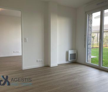Location Appartement 2 pièces 46m² MOISSY CRAMAYEL 77550 - Photo 2