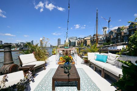 4 bedroom houseboat to rent - Photo 3
