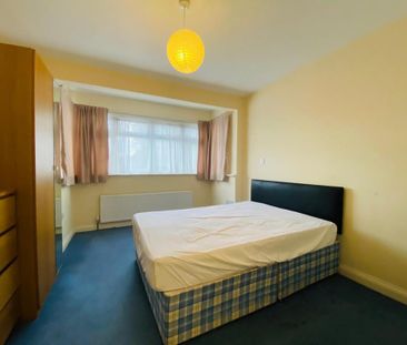 1 bedroom in a house share to rent - Photo 6