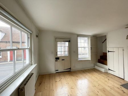 2 bedroom semi-detached house to rent - Photo 3