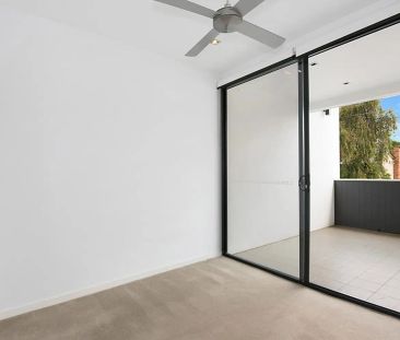 Quiet suburban living only 2km from the CBD - The rent will increas... - Photo 6