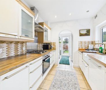 2 bedroom terraced house to rent - Photo 6