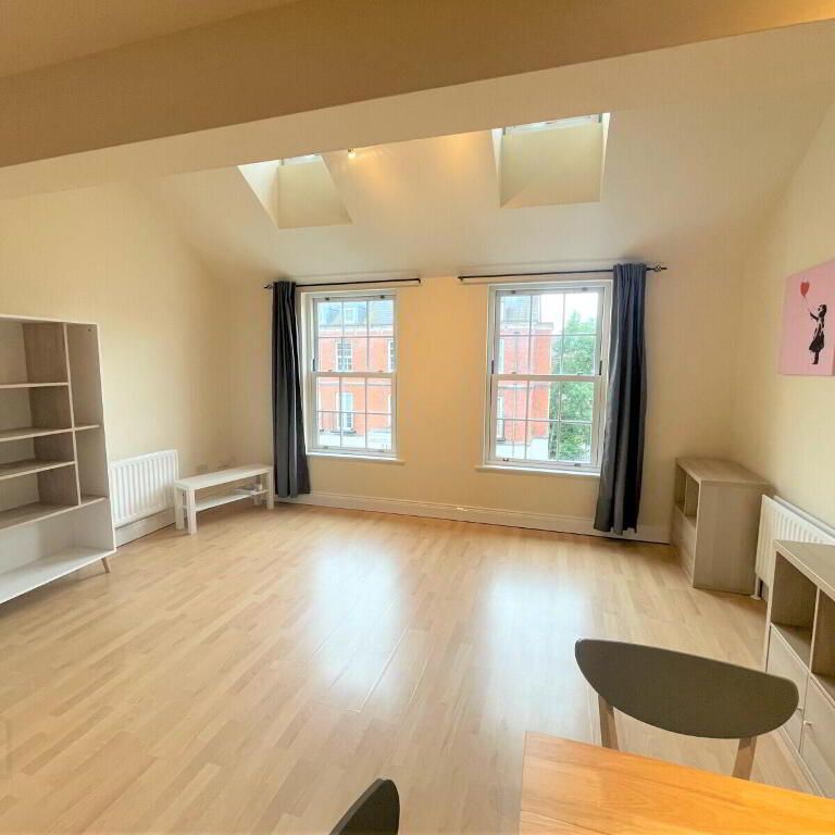 Apartment 18 21 Rugby Parade, Belfast, BT7 1PY - Photo 1