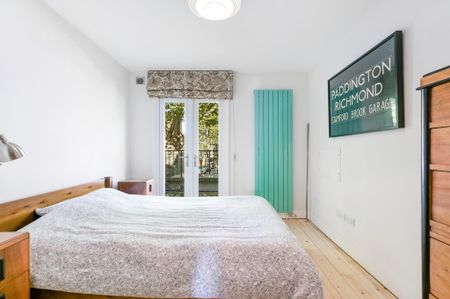 Chiswick High Road, W4, London - Photo 3